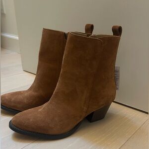 Banana Republic Brown Suede Ankle Boots